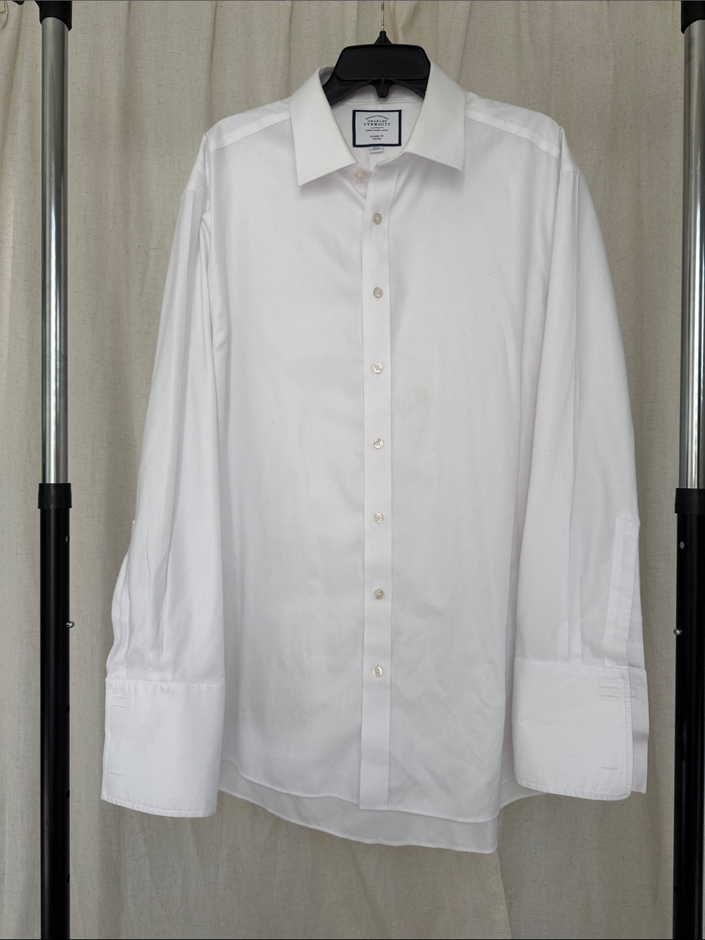Van Heusen White Spread Collar Dress Shirt